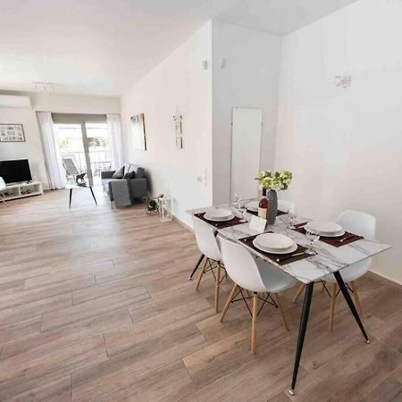 Design Apartment With Swimming Pool Near The Beach Atenas Exterior foto