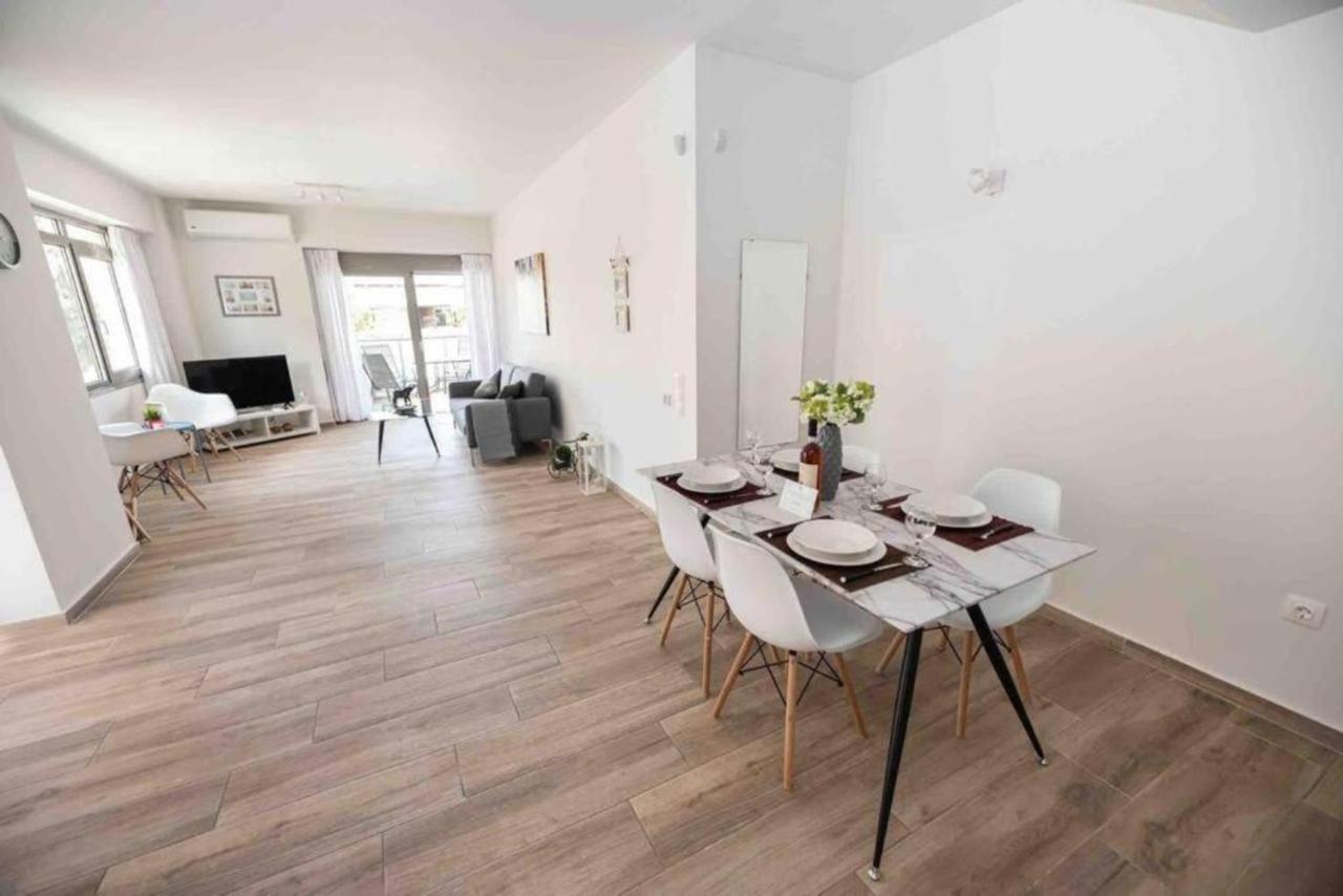 Design Apartment With Swimming Pool Near The Beach Atenas Exterior foto